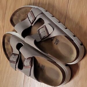 Birkenstock Arizona Suede Platform